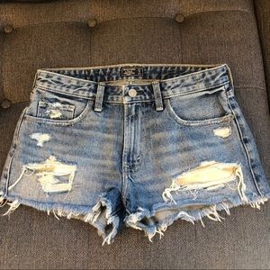 Abercrombie Harper low rise Jean Shorts